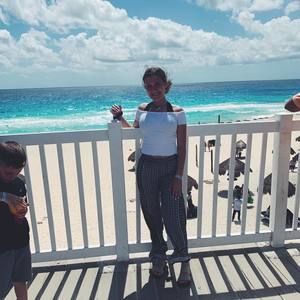 Meet your Posher, Edna